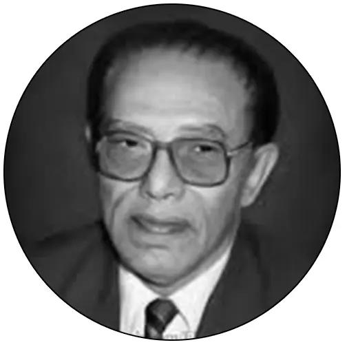 مصطفى محمود
